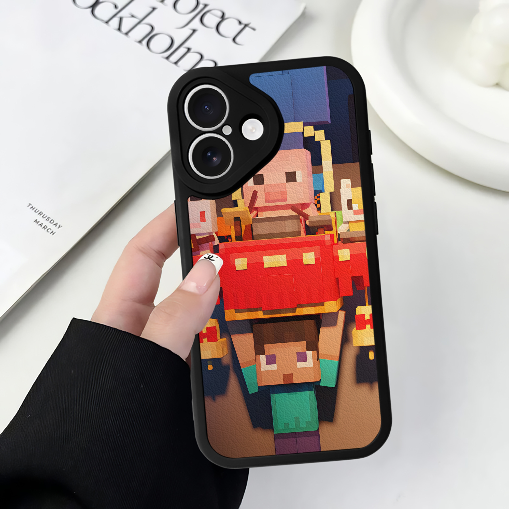 （画像用） マインクラフト ブロックの世界 Minecraft MC Block world 【iPhone 16シリーズ対応】シリコンスマホケース（レザー調） 材質：シリコン